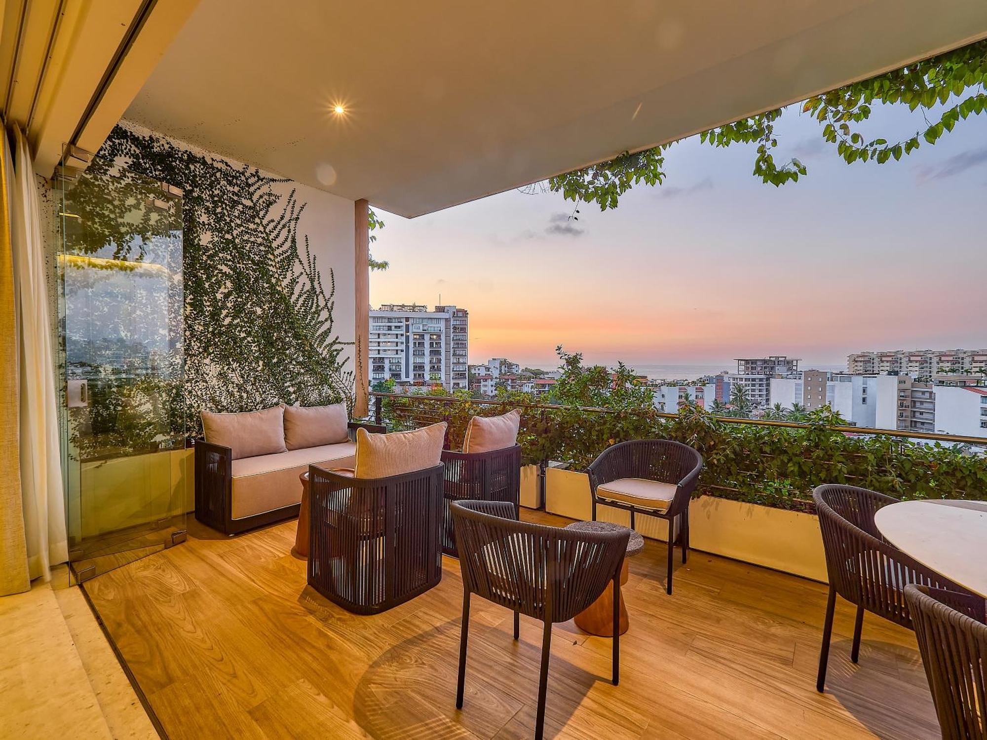 Maxwell Residences Romantic Zone Puerto Vallarta Exterior foto